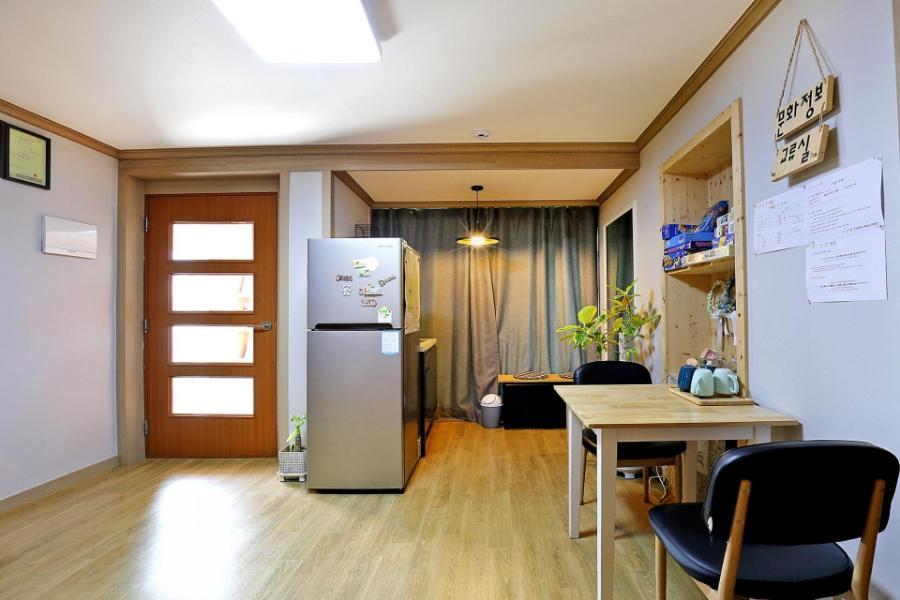The Flower Road Guesthouse Suncheon Exterior photo