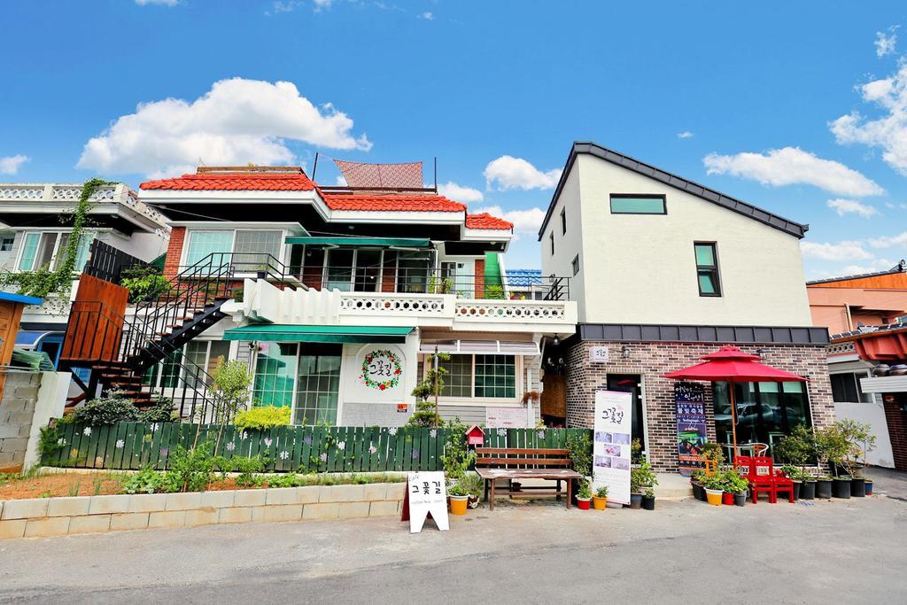 The Flower Road Guesthouse Suncheon Exterior photo