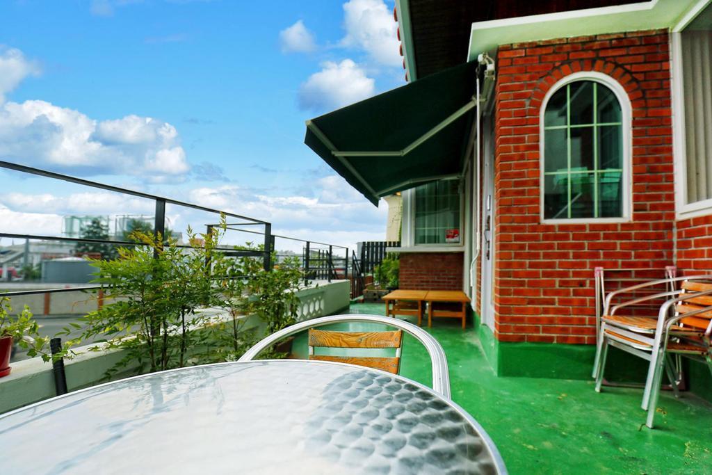 The Flower Road Guesthouse Suncheon Exterior photo
